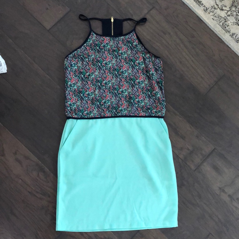 Summer Dress with Pockets!